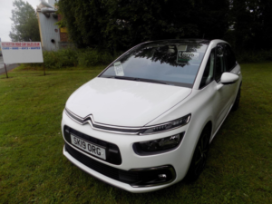 2019 Citroen C4 1.5 Bluehdi Flair Euro 6 (s/s) 5dr in White — image 4