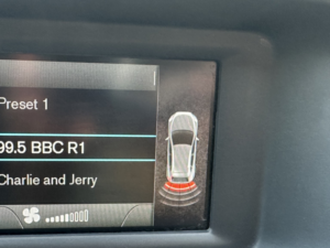 2015 Volvo V40 Cross Country 2.0 Lux D2 in Grey — image 2