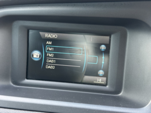 2015 Volvo V40 Cross Country 2.0 Lux D2 in Grey — image 4