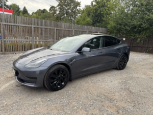 2021 Tesla Model 3 Standard Range Plus Saloon 4dr Electric Auto Rwd (241 Bhp) in Grey — image 3
