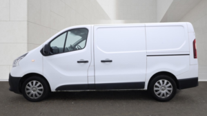 2021 Renault Trafic 2.0 Sl28 Energy Dci 120 Business+ My19 in White — image 6