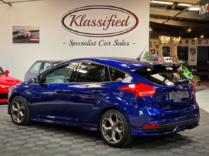 2016 Ford Focus 2.0t Ecoboost St-2 Euro 6 (s/s) 5dr in Blue — image 2