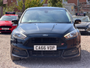 2017 Ford Focus 2.0 Tdci St-2 Euro 6 (s/s) 5dr in Black — image 2