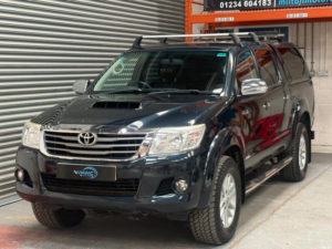 2014 Toyota Hilux 3.0 D-4d Invincible Auto 4WD Euro 5 4dr in Grey — image 6