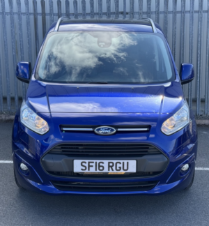 2016 Ford Tourneo Connect 1.5 Tdci Titanium Wheel Chair Access Vehicle in Blue — image 3
