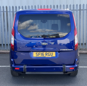 2016 Ford Tourneo Connect 1.5 Tdci Titanium Wheel Chair Access Vehicle in Blue — image 6