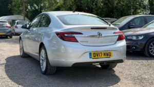 2017 Vauxhall Insignia 1.4i Turbo Design Nav Euro 6 (s/s) 5dr in Silver — image 4
