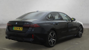 2024 BMW I5 40 83.9kwh M Sport Pro Saloon 4dr Electric Auto Edrive (11kw Charger) (340 Ps) in Black — image 4