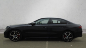 2024 BMW I5 40 83.9kwh M Sport Pro Saloon 4dr Electric Auto Edrive (11kw Charger) (340 Ps) in Black — image 6