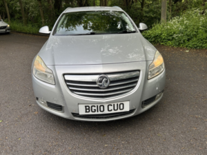 2010 Vauxhall Insignia 2.0 Cdti Sri Nav in Silver — image 4
