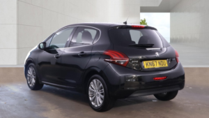 2017 Peugeot 208 1.2 Puretech Allure Black 5dr 7 Stamps in Black — image 2