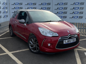 2015 Ds Automobiles Ds 3 1.2 Puretech Dstyle Nav Hatchback 3dr Petrol Manual Euro 6 (s/s) (110 Ps) in Red — image 6