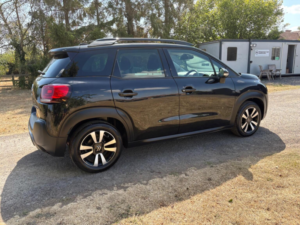 2018 Citroen C3 Aircross 1.2 Puretech Feel Euro 6 5dr in Black — image 3
