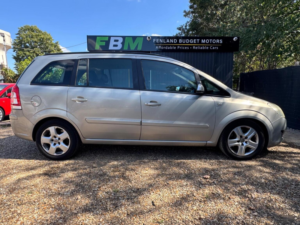 2009 Vauxhall Zafira 1.9 Cdti Exclusiv Auto Euro 4 5dr in Silver — image 5