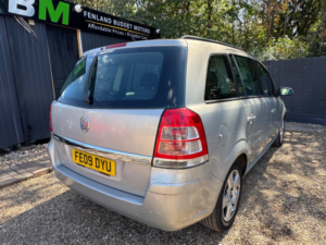 2009 Vauxhall Zafira 1.9 Cdti Exclusiv Auto Euro 4 5dr in Silver — image 6