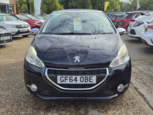 2014 Peugeot 208 1.2 Vti Puretech Style in Blue — image 2