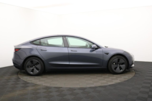 2020 Tesla Model 3 Standard Range Plus Saloon 4dr Electric Auto Rwd (241 Bhp) in Grey — image 2