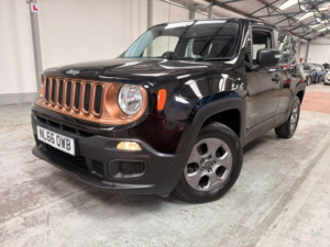 2016 Jeep Renegade 1.6 Renegade My17 Sport 1.6 E-Torq 110hp in Black — image 2