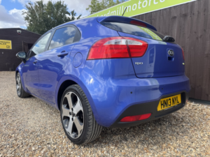 2013 Kia Rio 1.4 3 in Blue — image 4