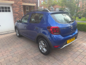 2020 Dacia Sandero Stepway 0.9 Tce Comfort Euro 6 (s/s) 5dr in Blue — image 5