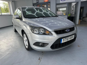 2010 Ford Focus 1.6 Tdci Dpf Zetec 5dr in Silver — image 6