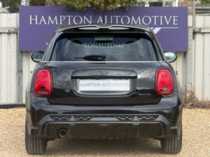 2021 MINI Hatch 1.5 Cooper Shadow Edition Hatchback 5dr Petrol Manual Euro 6 (s/s) (136 Ps) in Black — image 6