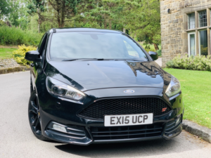 2015 Ford Focus 2.0 Tdci St-3 in Black — image 2