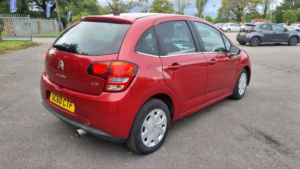 2011 Citroen C3 1.6 Hdi 16v Airdream + in Red — image 2