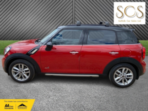 2015 MINI Countryman 2.0 Cooper Sd All4 Countryman in Red — image 4