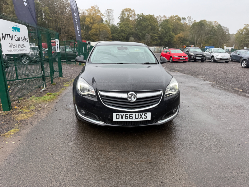 2016 Vauxhall Insignia 1.6 Cdti Ecoflex Tech Line Hatchback 5dr Diesel Manual Euro 6 (s/s) (136 Ps) in Black — image 1
