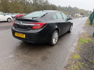 2016 Vauxhall Insignia 1.6 Cdti Ecoflex Tech Line Hatchback 5dr Diesel Manual Euro 6 (s/s) (136 Ps) in Black — image 6