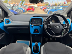 2019 Toyota Aygo 1.0 Vvt-I X-Trend Euro 6 5dr in Blue — image 2