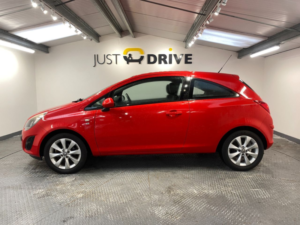 2014 Vauxhall Corsa 1.2 16v Excite Hatchback 3dr Petrol Manual Euro 5 (a/c) (85 Ps) in Red — image 2