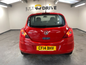 2014 Vauxhall Corsa 1.2 16v Excite Hatchback 3dr Petrol Manual Euro 5 (a/c) (85 Ps) in Red — image 4