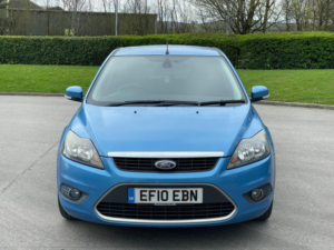2010 Ford Focus 1.6 Tdci Dpf Titanium 5dr in Blue — image 2