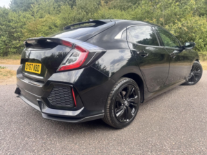 2017 Honda Civic 1.0 Vtec Turbo Sr in Black — image 3