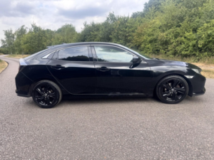 2017 Honda Civic 1.0 Vtec Turbo Sr in Black — image 5