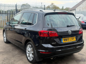 2015 Volkswagen Golf Sv 1.4 Tsi Bluemotion Tech Act Gt DSG Euro 6 (s/s) 5dr in Black — image 4