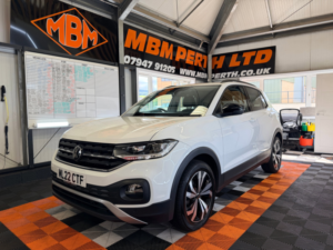 2022 Volkswagen T-Cross 1.0 Tsi Black Edition SUV 5dr Petrol Manual Euro 6 (s/s) (110 Ps) in White — image 3