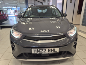 2022 Kia Stonic 1.0 T-Gdi 2 SUV 5dr Petrol Manual Euro 6 (s/s) (99 Bhp) in Grey — image 4