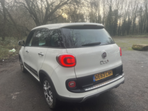 2013 Fiat 500l 1.6 Multijet Trekking in White — image 6