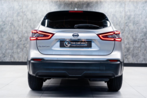 2018 Nissan Qashqai 1.5 Dci Acenta Premium Euro 6 (s/s) 5dr in Silver — image 3