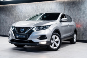2018 Nissan Qashqai 1.5 Dci Acenta Premium Euro 6 (s/s) 5dr in Silver — image 4