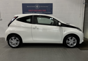2014 Toyota Aygo 1.0 Vvt-I X-Pression in White — image 6