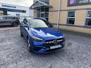 2023 Mercedes-Benz Gla 1.3 Gla200h Mhev Amg Line in Blue — image 3