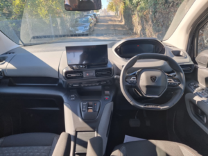 2025 Peugeot Rifter 1.5 Rifter Standard Allure 1.5l Bluehdi 100 S&s [wav] in Black — image 3