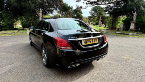 2015 Mercedes-Benz C Class 2.1 C220d Amg Line (premium) 7g-Tronic+ Euro 6 (s/s) 4dr in Black — image 4