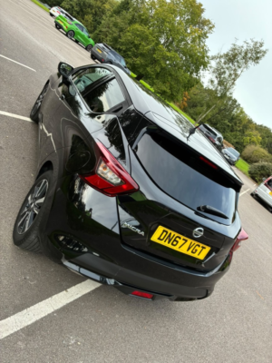 2017 Nissan Micra 0.9 Ig-T N-Connecta in Black — image 5