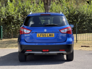 2015 Suzuki Sx4 S-Cross 1.6 Sz-T in Blue — image 5