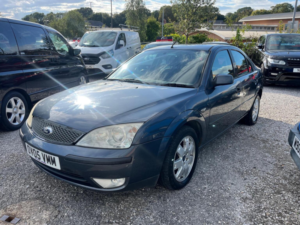 2005 Ford Mondeo 2.0 Tdci Siv Zetec 5dr in Grey — image 3